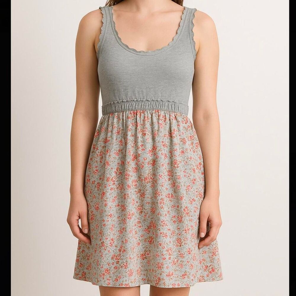 vintage Y2K 2000s retro Grey and pink floral lettuce hem dress Mossimo m